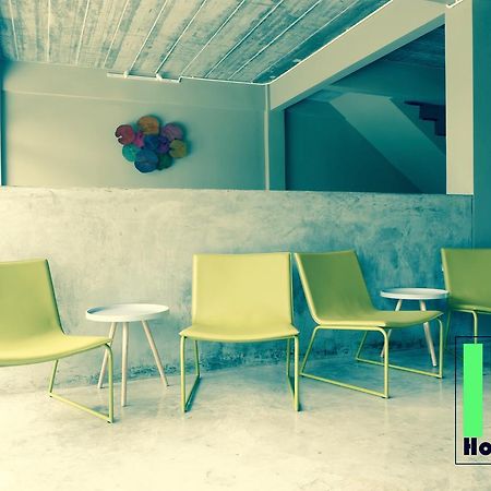 Home'81 Μπανγκόκ Εξωτερικό φωτογραφία